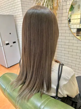 ロング カラー 石井 佑樹のヘアスタイル