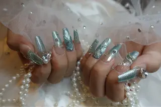 ネイル 濱岡 咲のネイルデザイン