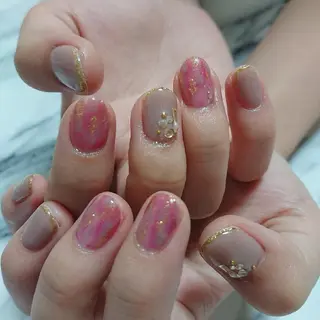 ネイル QULEONAIL所属・大城 裕麻のネイルデザイン