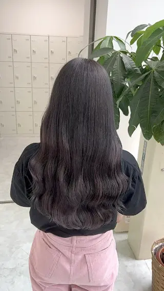 カラー official TUNE銀座🪄✨のヘアスタイル