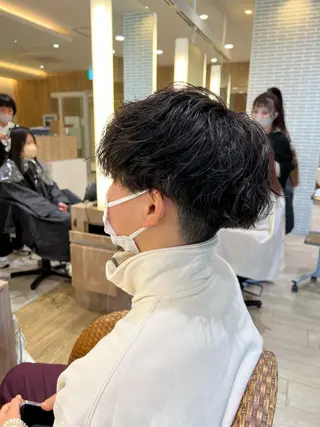 パーマ メンズ 赤本悠斗波巻きパーマ メンズパーマのヘアスタイル