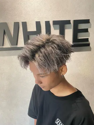 ショート カラー パーマ ヘアアレンジ メンズ _white【京橋店】所属・_WHITE / KENTOのヘアスタイル