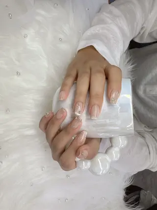 ネイル MIKIネイルサロン所属・郭 鑫颖のネイルデザイン