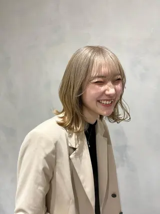 ミディアム カラー 似合わせ/レイヤー/ ボブ/西島 絢香のヘアスタイル