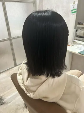 ミディアム 💙まこと💙艶 カラー(Rico)のヘアスタイル
