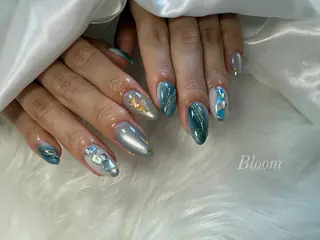 ネイル Bloom a nail studio所属・松下 未来のネイルデザイン