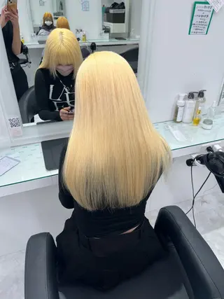ロング カラー ヘアアレンジ ハイトーン艶カラー 🤍ゆうひのヘアスタイル
