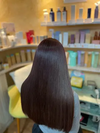 ロング カラー 馬越 優のヘアスタイル