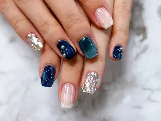 ネイル Lani🌈Nail Konatsuのネイルデザイン