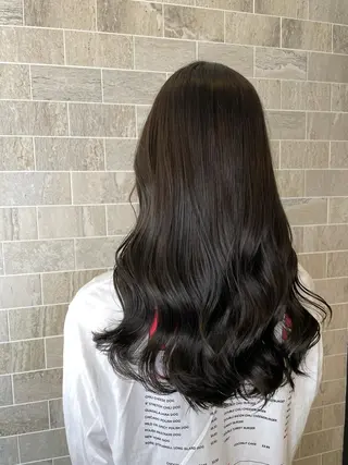 セミロング 栗林 茉那のヘアスタイル