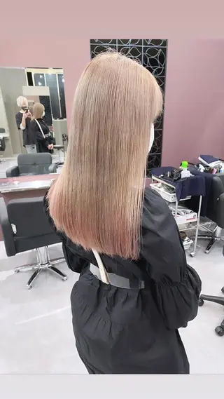 ロング カラー Via officialのヘアスタイル