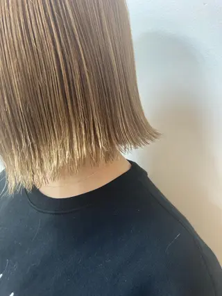 ミディアム 阪口 依美奈のヘアスタイル