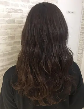 ロング カラー ✨圧倒的ツヤ髪✨ 小野あすかのヘアスタイル