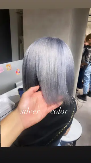 カラー Seleneコウキ ブリーチ/ハイトーンのヘアスタイル