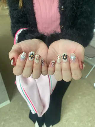 ネイル TANAKA .Rのネイルデザイン