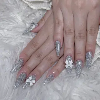 ネイル Yun nail Jihoのネイルデザイン