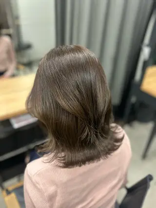 ミディアム 女性らしいモテヘア 韓国ヘアhikariのヘアスタイル