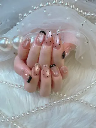 ネイル クイーンズネイル銀座所属・Queeens nailのネイルデザイン