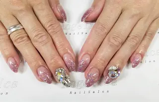 ネイル Angelica ネイリストのネイルデザイン