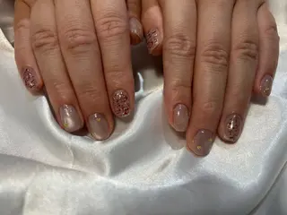 ネイル lil shine .nail所属・中尾 葉月のネイルデザイン