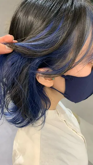 カラー amu/ブリーチなし ダブルカラーのヘアスタイル