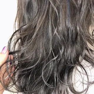 セミロング カラー これた🧸ヘアメ職人 ♡髪質改善♡カラーのヘアスタイル