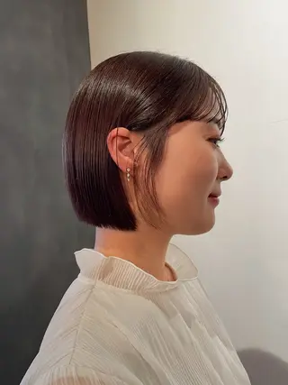 ショート ウシロダ メグミのヘアスタイル