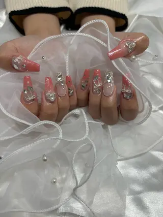 ネイル GO TODAY SHAiRE SALON 渋谷 Amiu店所属・ito hinata🩰のネイルデザイン