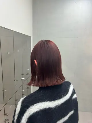 カラー IO イオリのヘアスタイル