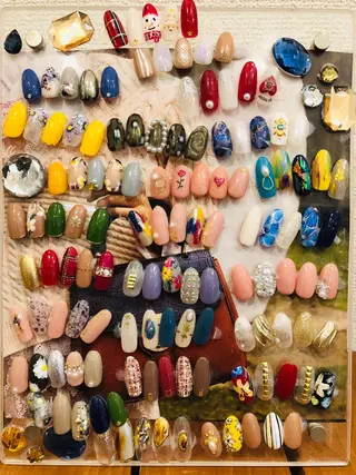 ネイル ティーエヌ 金山駅東口店のネイルデザイン