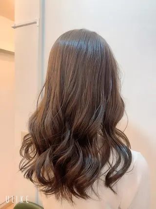 ロング カラー エンドウ ミノリ🤎 /半個室/レイヤーのヘアスタイル