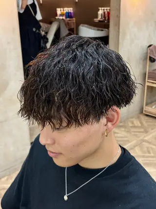 ショート パーマ メンズ パーマ職人DAIKI ツイスパ/波巻きのヘアスタイル