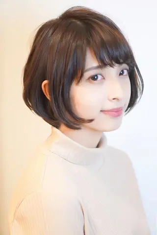 ショート カラー ディレクター ノナカのヘアスタイル