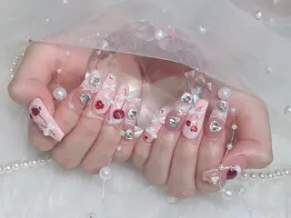 ミディアム Chiin Nail Stylistのネイルデザイン