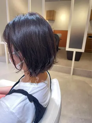 カラー 和田 真依のヘアスタイル