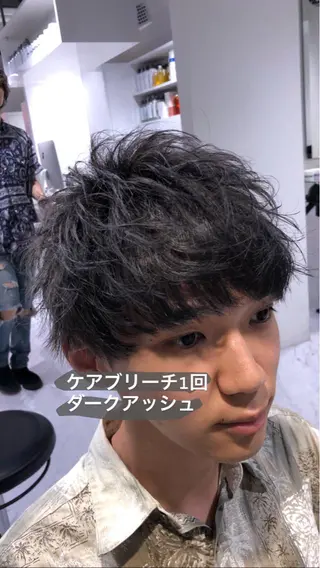 ショート カラー メンズ 赤み消し🌿 透明感カラー🫧のヘアスタイル