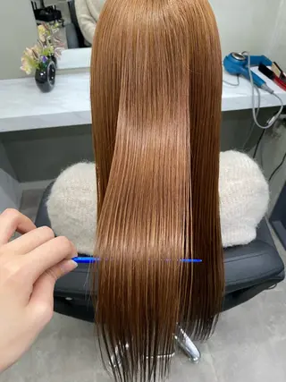 ロング ブリーチ/インナー カラー/長峯美羽のヘアスタイル