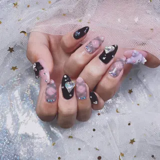 ネイル Nail Salon & MORE.のネイルデザイン