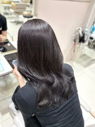 セミロング ✨韓国風レイヤー/ くびれ巻き🖤　りくのヘアスタイル