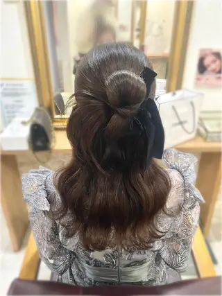 ロング ヘアアレンジ セットサロンCURE YUKIOKAのマツエク・マツパデザイン