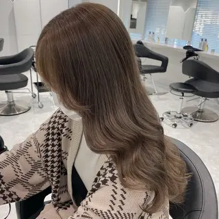 セミロング カラー 赤みなし艶カラー🍈 ユウナ🍈🤍のヘアスタイル