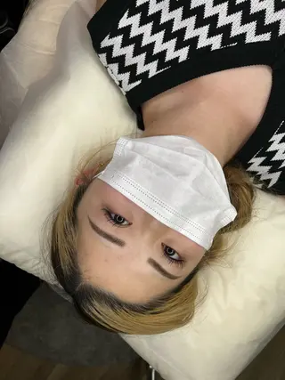 アイブロウ 𝑆𝑈𝑁𝑁𝑌 ɴᴇᴡ ᴏᴘᴇɴ☀️の眉毛・アイブロウイメージ