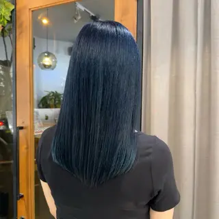 セミロング 吉田 葉音のヘアスタイル