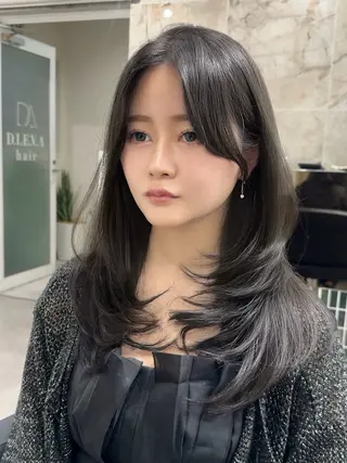 ミディアム カラー 🎀盛れる顔周り×レ イヤー×透明感/米田のヘアスタイル