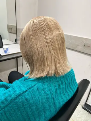 カラー カラースペシャリスト ・齊藤 羽瑠輝のヘアスタイル