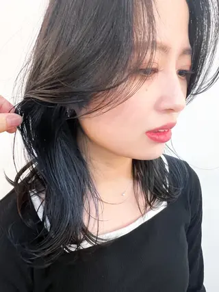 セミロング カラー レイヤーカット/ 火ノ見🪡のヘアスタイル