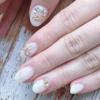 ショート カラー ネイル ハク キのネイルデザイン