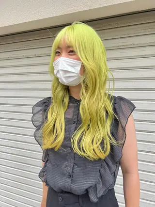 ロング カラー ブリーチカラーが人気 onnuのヘアスタイル