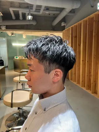 ショート 河本伶 質感レイヤーカットのヘアスタイル