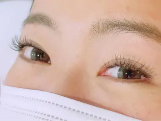 マツエク・マツパ unolash　京橋店所属・unolash (ウノラッシュ)魚下のマツエク・マツパデザイン